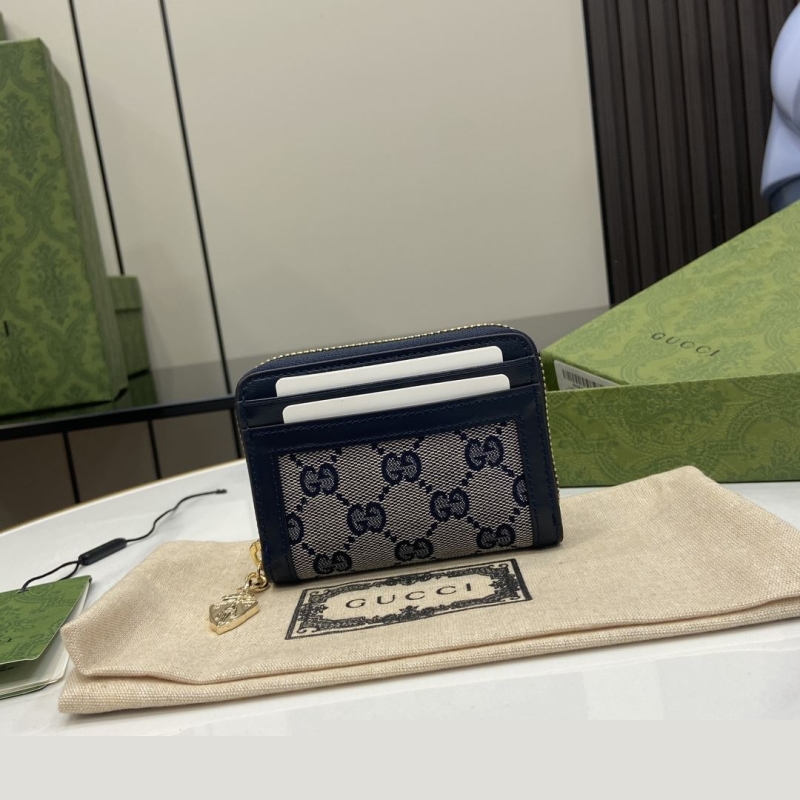 G*u*i wallets & purse